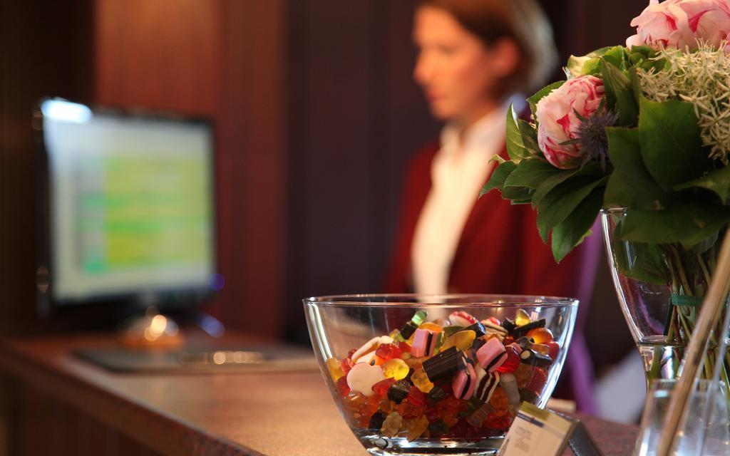 Cityhotel Amadeus Мюнстер Экстерьер фото