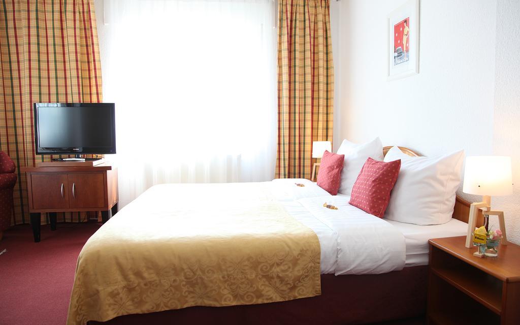 Cityhotel Amadeus Мюнстер Номер фото