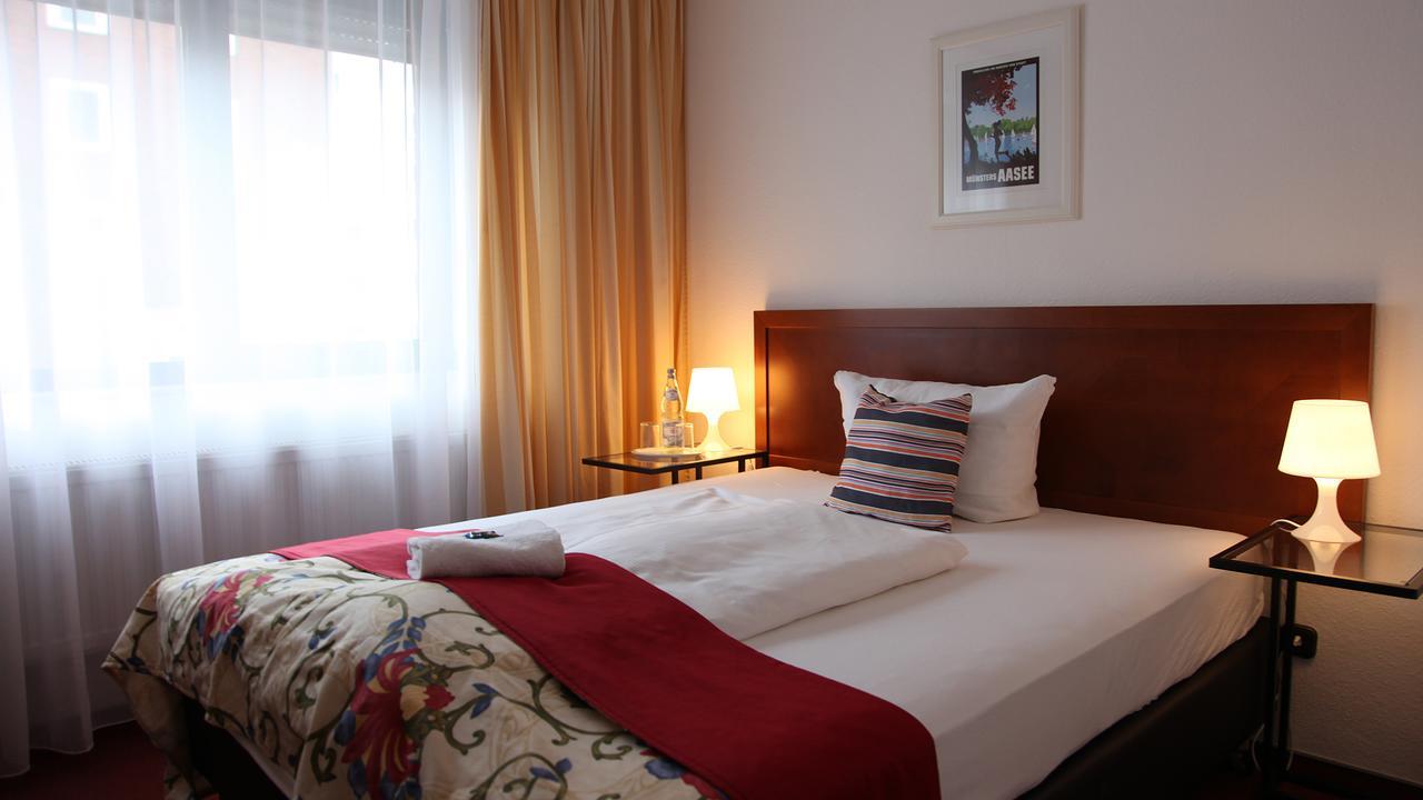 Cityhotel Amadeus Мюнстер Экстерьер фото