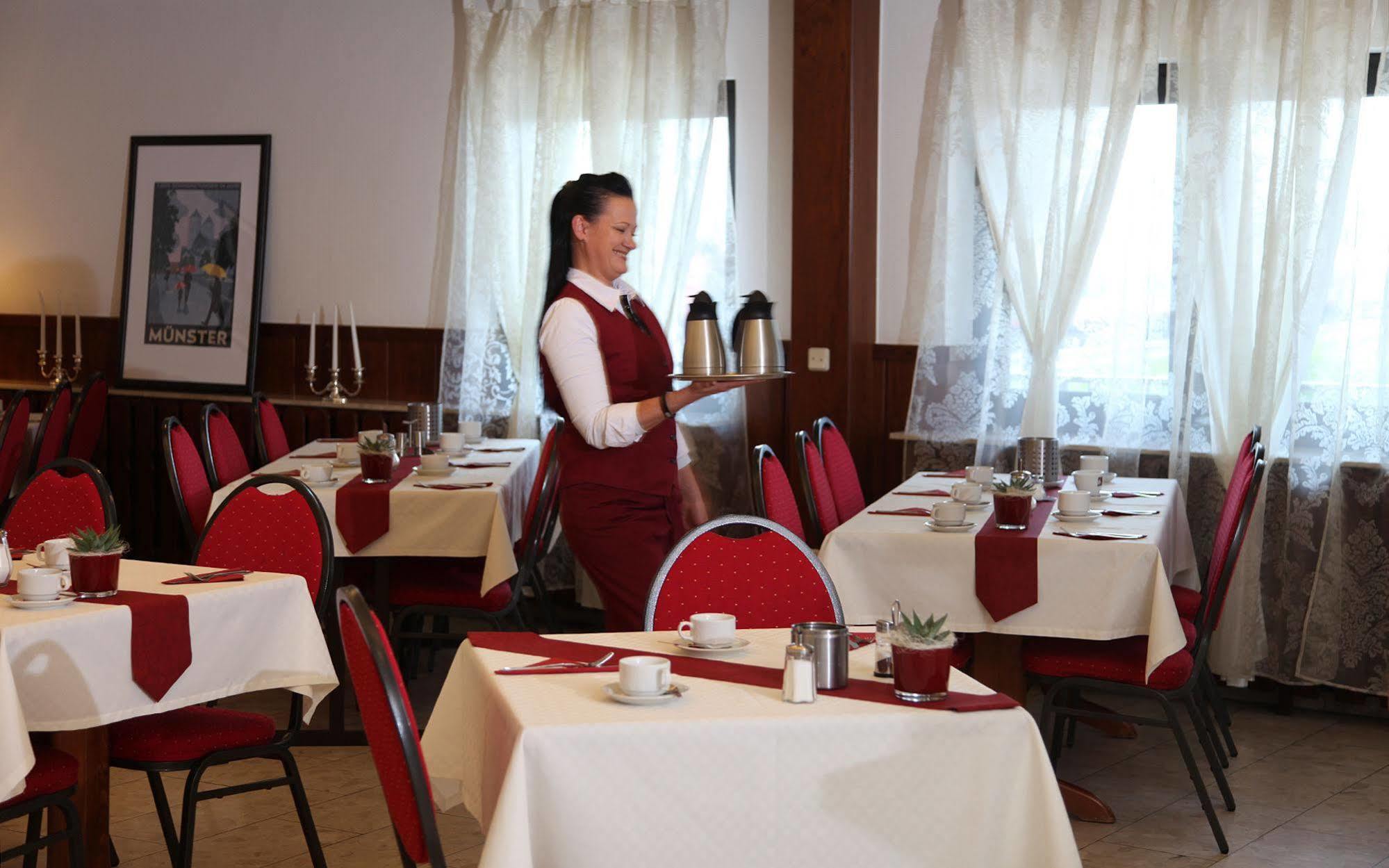 Cityhotel Amadeus Мюнстер Экстерьер фото